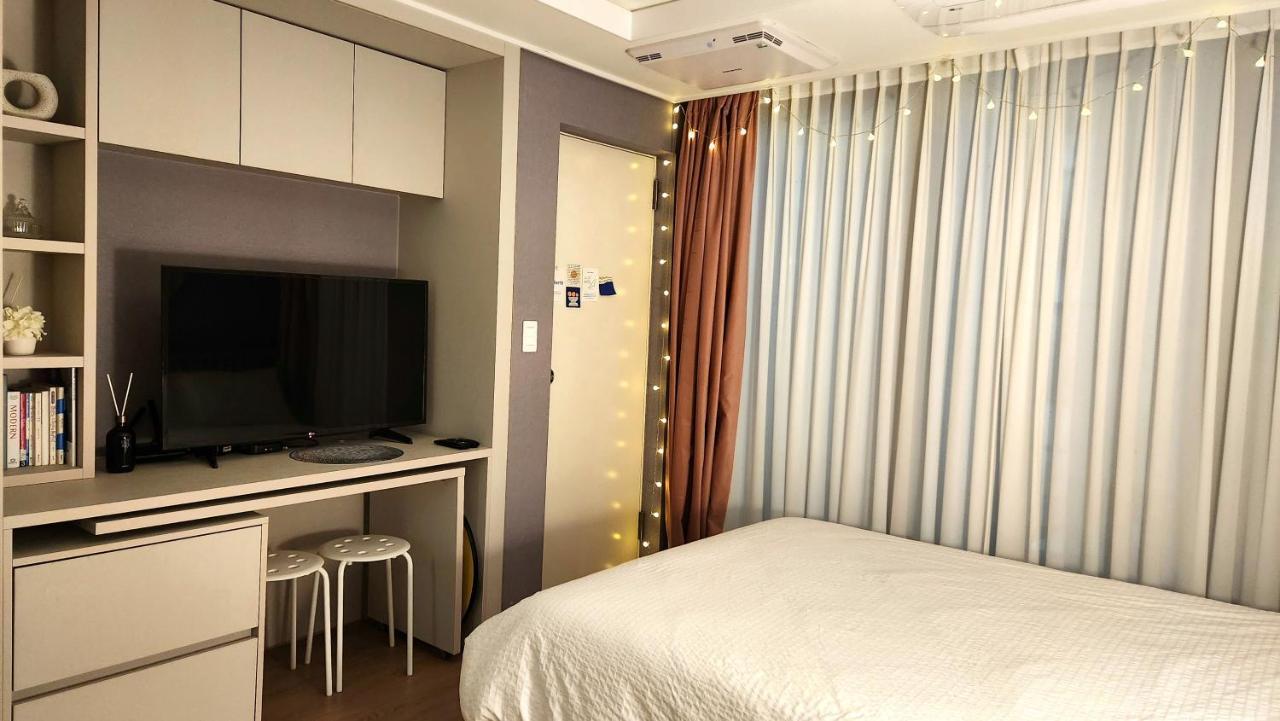Holiday Apt Gwangan Beach Пусан Экстерьер фото